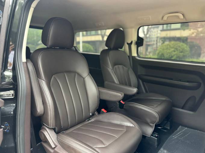 BAIC M7 Ace Ruisheng 2023 2. 0L Automatic long -axis business type 7 seats | Арт. CN-11159 — изображение 9