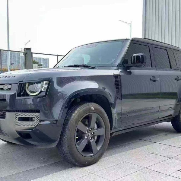 Land Rover Defender 110 X-Dynamic HSE 2022